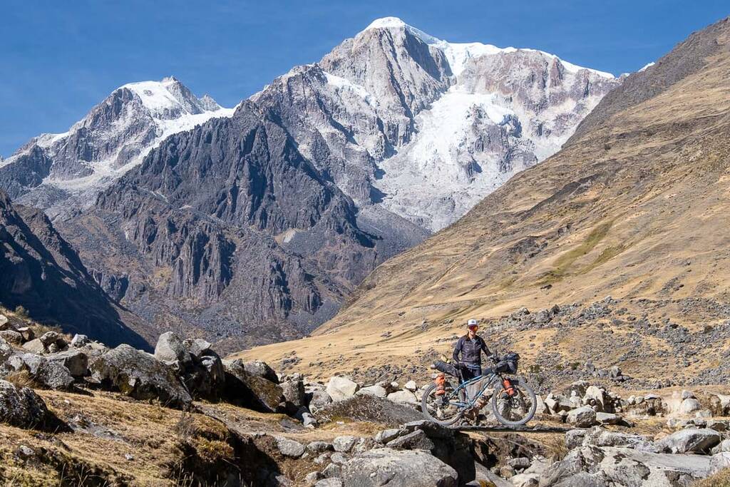 Illampu Bolivia Bikepacking